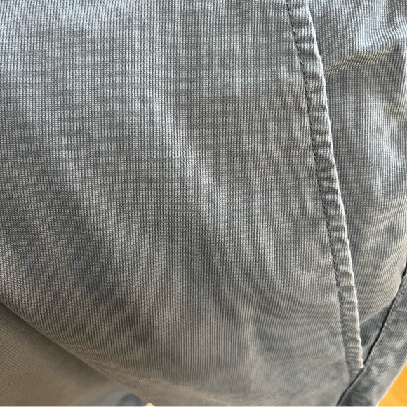 Nordstrom 32” shorts in gray - Picture 6 of 7